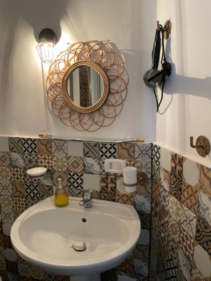 La Porta Accanto Napoli Esterno foto