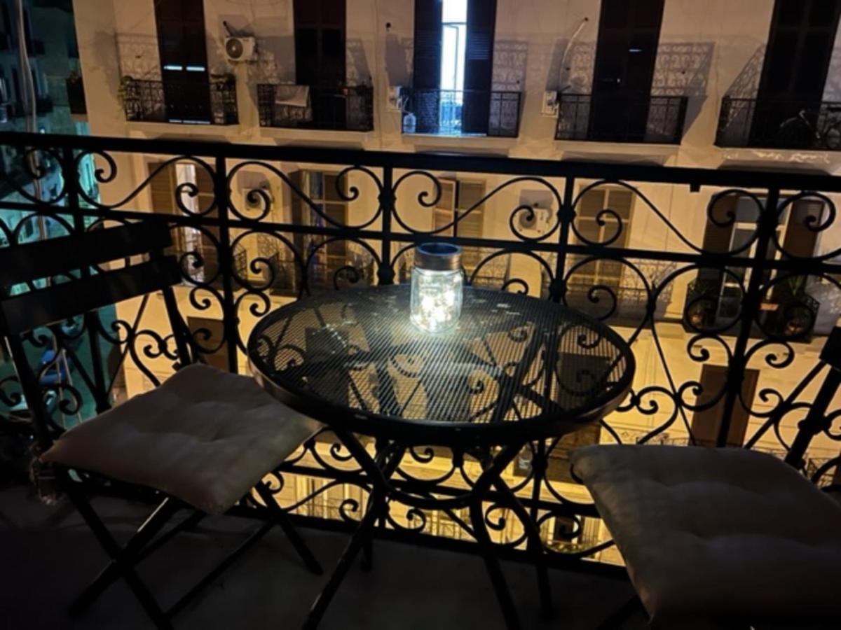 La Porta Accanto Napoli Esterno foto