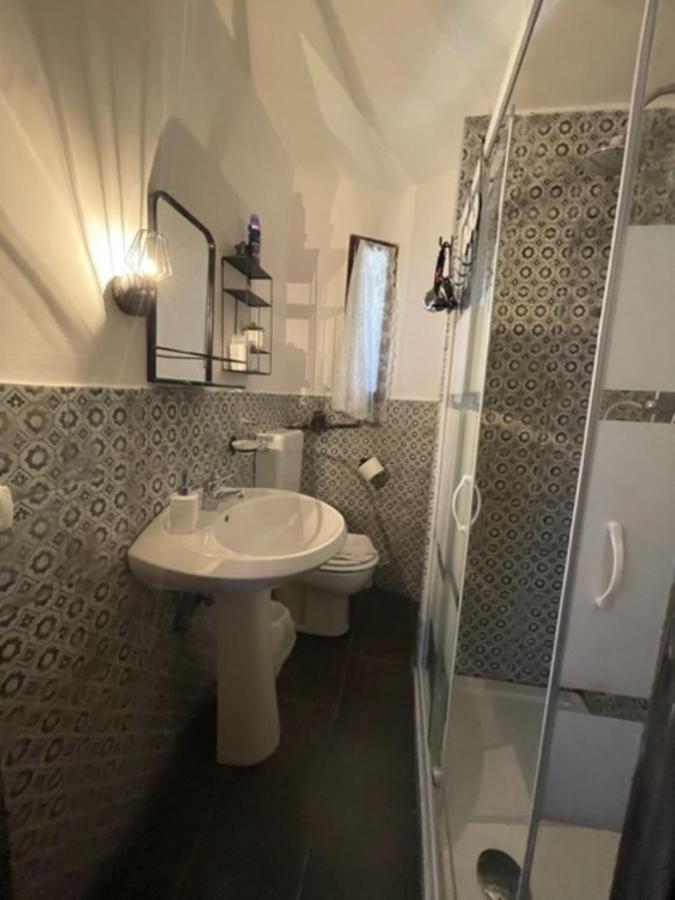 La Porta Accanto Napoli Esterno foto